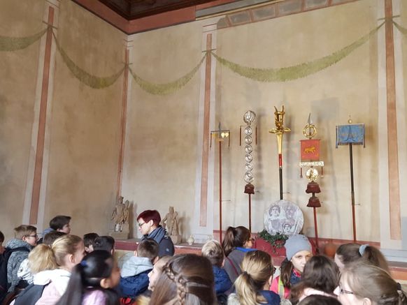Stiftsschule St Johann Amoneburg Wie Lebten Die Romer